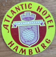 Germany Hamburg Atlantic Hotel Label Etiquette Valise - Etiquetas De Hotel