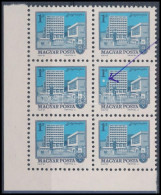 ** 1972 Tájak-városok 1Ft ívsarki 6-os Tömb, Az Egyik Bélyegen Fehér Volt, Alul Kék Festékcsík / Mi 2826 Corner Block Of - Sonstige & Ohne Zuordnung