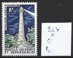 NOUVELLE-CALEDONIE 327 * Côte 2.10 € - Neufs