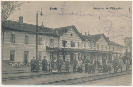 * T2/T3 Sunja, Kolodvor / Pályaudvar, Vasútállomás. A. Gomercic Kiadása / Railway Station (EK) - Non Classés