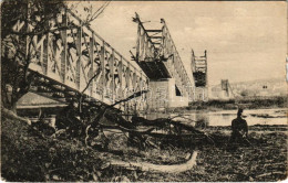 ** T3 Zimony, Semlin, Zemun; Felrobbantott Vasúti Híd, Katonák / Blown Up Railway Bridge, Soldiers. Photo J. Perscheid ( - Non Classés