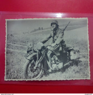 PHOTO MILITARIA WW2 MOTO SOLDAT ALLEMAND - Guerra, Militares