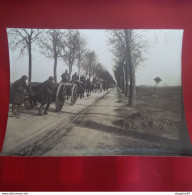 PHOTO MILITARIA LE CONVOI CANON ANGLAIS VOYAGE DE BELGIQUE EN CHAMPAGNE 1917 - Guerra, Militares