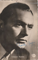 Autographe Original Original Autograph Signature à La Main Hand Signed Acteur Franco-Américain Charles BOYER - Actores Y Comediantes 