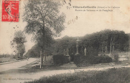 Villers Cotteret * Le Calvaire , Routes De Soissons Et De Pampleux * Villageois - Villers Cotterets