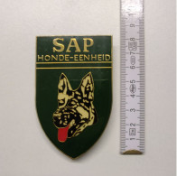 MEDAILLE ECUSSON POLICE GENDARMERIE PATCH BADGE CANINE K9 -SAP HONDE EENHEID - Politie & Rijkswacht