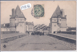 CHATELLERAULT- LES TOURS DU PONT HENRI IV - Chatellerault