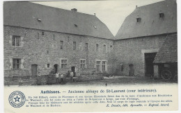 ANTHISNES : Ancienne Abbaye De St-Laurent (cour Intérieure) - Anthisnes
