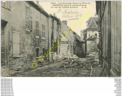02.  SOISSONS Après Le Bombardement .  La Rue Des Francs-Boisiers . - Soissons