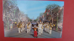 Mickey Mouse And Disneyland Band. - Disneyland