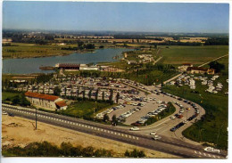 CPSM  10,5 X 15  Ain  VILLARS-LES-DOMBES  Parc Ornithologique Départemental De La Dombes  Vue D'ensemble Aérienne - Villars-les-Dombes