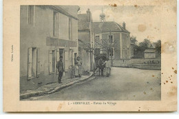 GUERVILLE - Entrée Du Village - Carte Vendue En L'état - Guerville