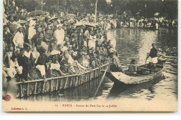 Viêt-Nam - HANOI - Autour Du Petit Lac Le 14 Juillet - Viêt-Nam