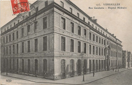 CPA VERSAILLES - RUE GAMBETTA - HOPITAL MILITAIRE ***TRES BON ETAT*** - Versailles