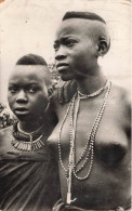 RUANDA - URUNDI - Jeunes Filles Indigènes - Tenues Traditionnelles - Carte Postale - Ruanda Urundi