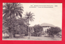 E-Guinée-12P148  KONAKRY, Place Du Gouvernement, Cpa BE - Guinée Française