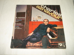 B14 / Charles Aznavour – La Mamma - 33T - 10" – 80 211 - FR 1963  VG+/VG- - Formatos Especiales