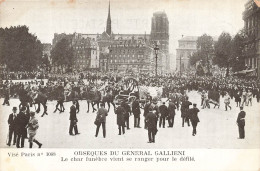 MILITARIA - Obsèques Du Général Gallieni - Le Char Funèbre Vient Se Ranger Pour Le Défilé - Carte Postale Ancienne - Sonstige & Ohne Zuordnung