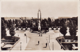 256766Amsterdam, V Heutz Monument 1937 (in De Hoeken Een Minuscuul Vouwtje) - Amsterdam