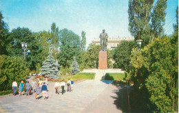 Ukraine Kiev Park Statue Monument - Ukraine