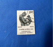 India 1977 Michel 736 Kinderheilkunde - Used Stamps