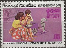 SRI LANKA 1979 International Year Of The Child - 5c. - Mother With Child FU - Sri Lanka (Ceylan) (1948-...)