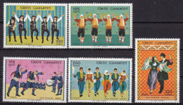 Türkei, 1975, 2361/65, MNH **,   Volkstänze ( - Unused Stamps