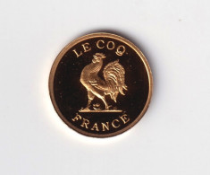 MÈDAILLE OR  585% 9mm  0,30 Gr   LE COQ  FRANCE - Other & Unclassified