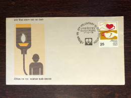 INDIA  FDC COVER 1976 YEAR BLOOD DONATION DONORS HEALTH MEDICINE STAMPS - Covers & Documents