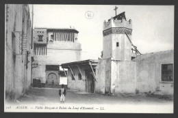 Alger. Vieille Mosquée Et Palais Du Loup D'Eventail (A19p22) - Alger