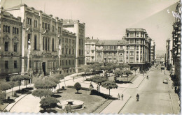 54226. Postal LA CORUÑA 1957. Vista De Plaza De Galicia, Animada - La Coruña