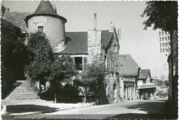 MONTBAZENS - AVENUE D' AUBIN En 1959  - - Montbazens