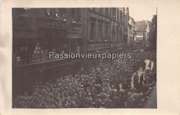 2 CARTES PHOTO ZWEIBRUECKEN (28 04 1919 ?) DEFILE DE SOLDATS FRANCAIS - Zweibrücken