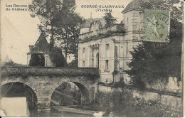 86 - SCORBE-CLAIRVAUX - Cpa - Douves Du Château - Scorbe Clairvaux