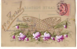Carte Celluloid - 1er Avril - Poisson Sur Des Violettes - 1er Avril - Poisson D'avril