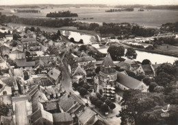 Mareuil-sur-Ay (51 - Marne) Place De L'Eglise Et Les Ponts Sur Le Canal Et Sur La Marne - Mareuil-sur-Ay