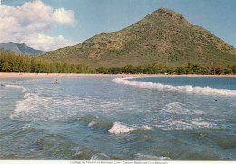 CPM - S - ILE MAURICE - LA PLAGE DU TAMARIN ET MONTAGNE LION - Maurice