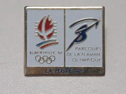 Pin's La Poste, Parcours De La Flamme Olympique, Albertville 92 - Olympic Games