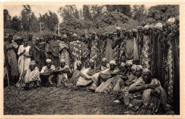 RUANDA-URUNDI - Réunion De Chefs En Urundi - Urundi : Vergadering Van Inlandse Hoofden - Carte Postale Ancienne - Ruanda-Urundi