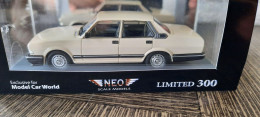 Neo Alfa Romeo 2500i Beige 1985 - Andere & Zonder Classificatie