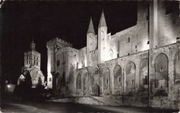 FRANCE - Avignon - Palais Des Papes La Nuit - Carte Postale - Avignon (Palais & Pont)