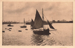 FRANCE - Le Havre (Seine Inférieure) - Barques De Pêche - Vue D'ensemble - Carte Postale Ancienne - Haven