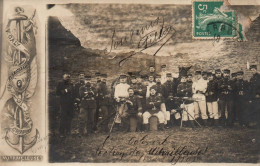 Cherbourg - Carte Photo - Groupe De Soldats Militaires - Mitrailleuse - 5ème Régiment D'infanterie Coloniale - 1910 - Cherbourg