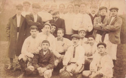 Macon * Carte Photo * Match Du 26 Mars 1911 * équipe Sport Football Rugby ? * Photographe Perron * + NOMS Signatures - Macon