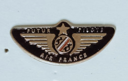 Pin's Avion Futur Pilote Air France - Avions
