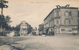 54) BRIEY : Carrefour De La Gare - Hôtel Voirin - Briey