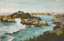 CPA BIARRITZ - LE ROCHER DU BASTA ET LE PHARE ***TRES BON ETAT*** - Biarritz