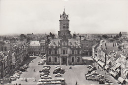 Netherland - Delft - Townhouse - Cars - VW Käfer - Opel Rekord P1 - US-car - Bus - Delft