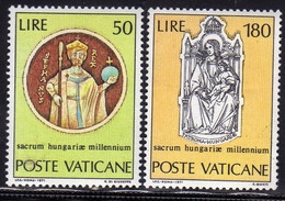 CITTÀ DEL VATICANO VATICAN VATIKAN 1971 MILLENNIO DI SANTO S.STEFANO MILLENIUM SERIE COMPLETA COMPLETE SET MNH - Ungebraucht