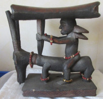 Art Africain- Ancien Grand Appuis Tête De Chef Luba Shan Kadi Hauteur Congo 36 X 35 Cm Poids 3,5 Kg - Arte Africana